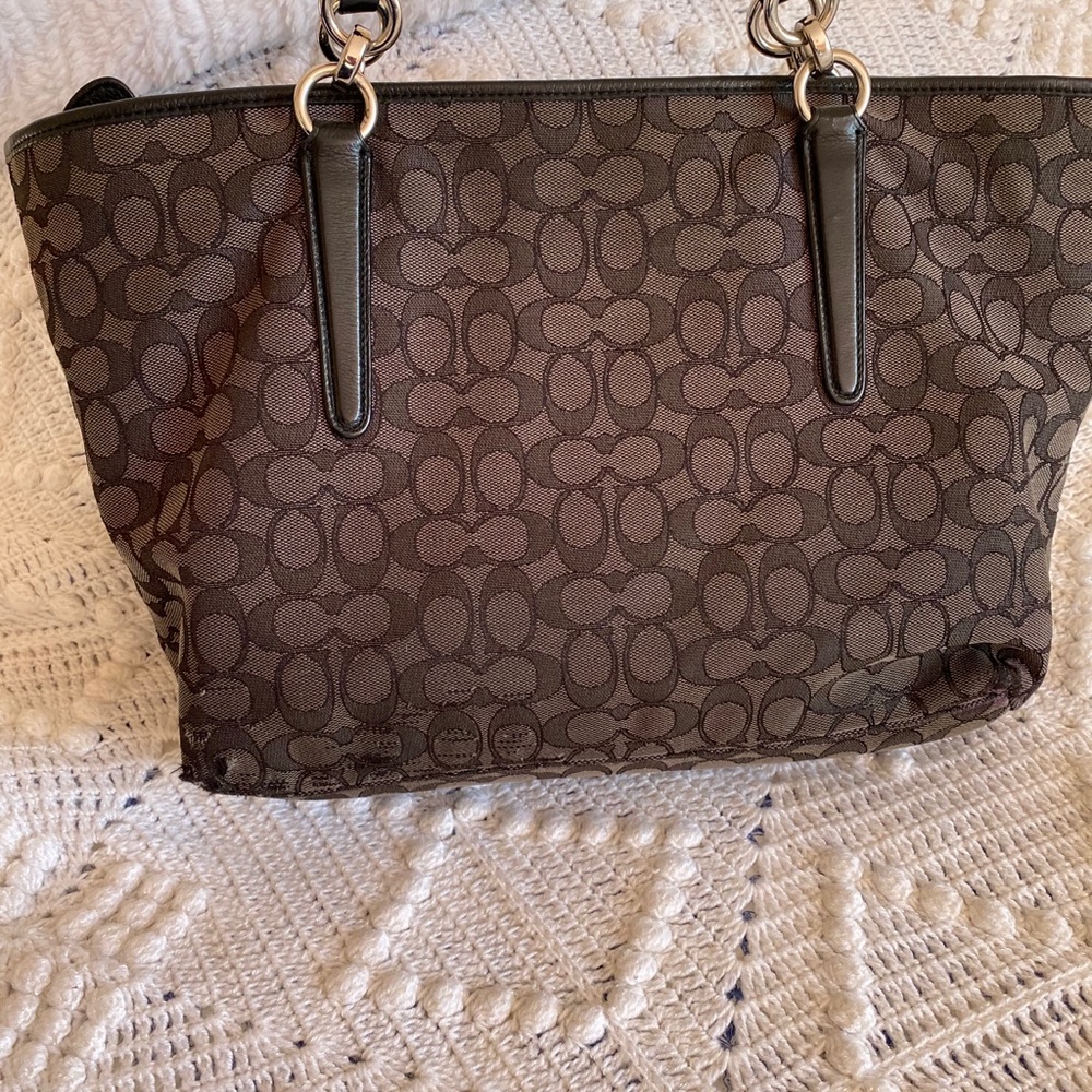 Coach Bag - Picture 2 of 9
